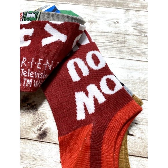 Friends TV Show Ankle Socks - 3 pack - NWT, Size O/S, Mix and Match Ankle Sock P - Picture 6 of 8